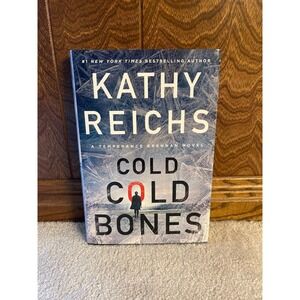 Kathy Reichs set of 3 books,‎ 1 HB and 2 PB